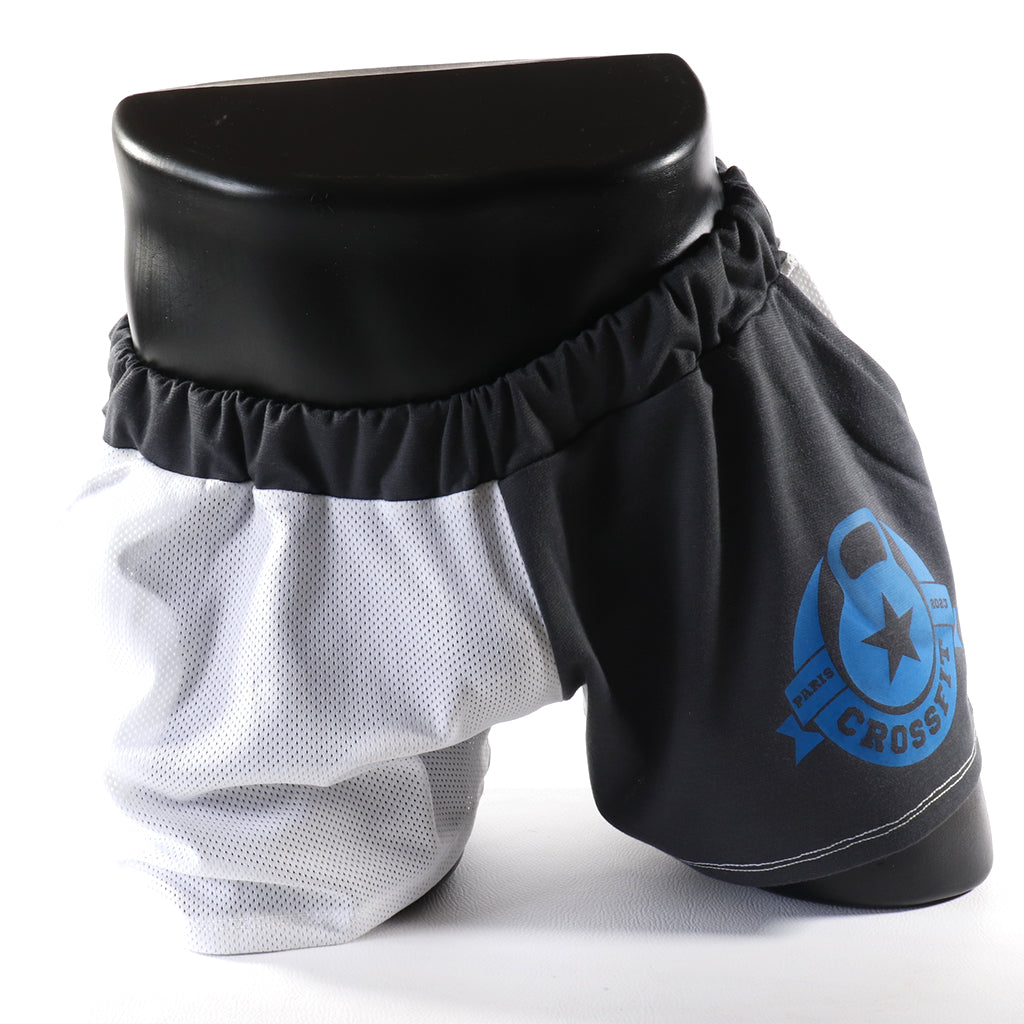 Mini - Short de Sport Transparent – Noir - gris - blanc
Mini short de sport transparent noir avec design contrasté, créé par Omar Enrique Paris – mode masculine, vêtements sportifs et style audacieux.
Keywords: short sport homme, short transparent, mode masculine, Omar Enrique Paris