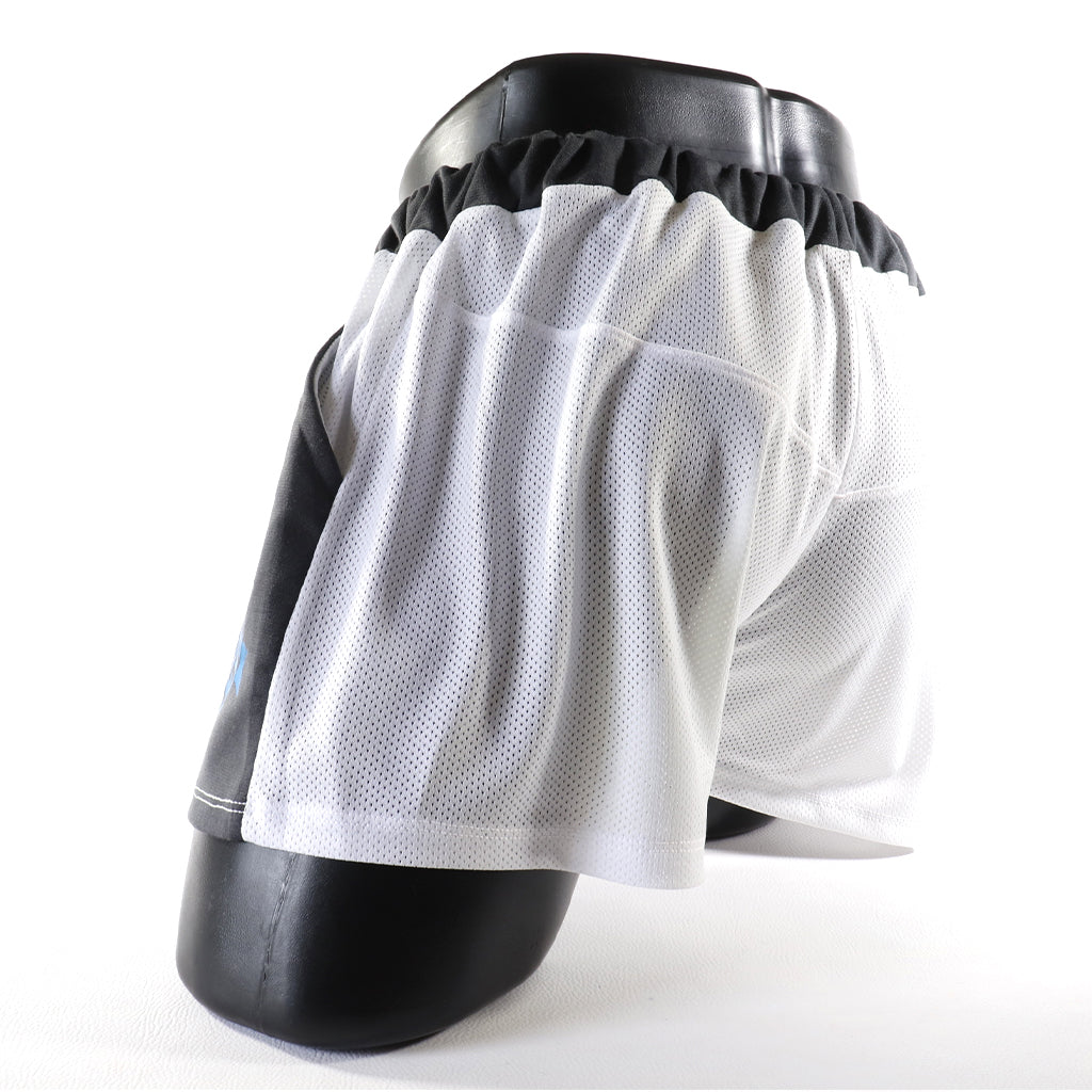 Mini - Short de Sport Transparent – Noir - gris - blanc
Mini short de sport transparent noir avec design contrasté, créé par Omar Enrique Paris – mode masculine, vêtements sportifs et style audacieux.
Keywords: short sport homme, short transparent, mode masculine, Omar Enrique Paris