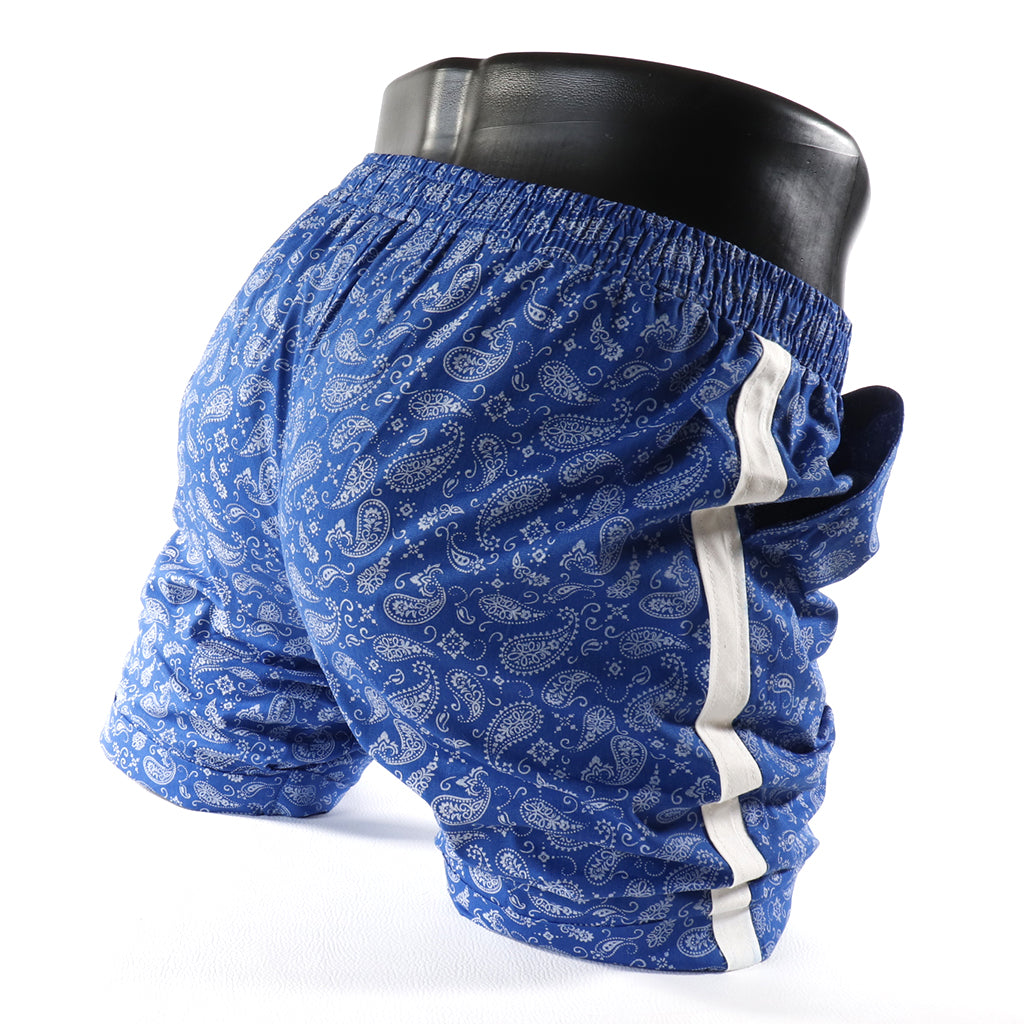 Mini - Short - Bermuda
Mini short de sport transparent noir avec design contrasté, créé par Omar Enrique Paris – mode masculine, vêtements sportifs et style audacieux.
Keywords: short sport homme, short transparent, mode masculine, Omar Enrique Paris