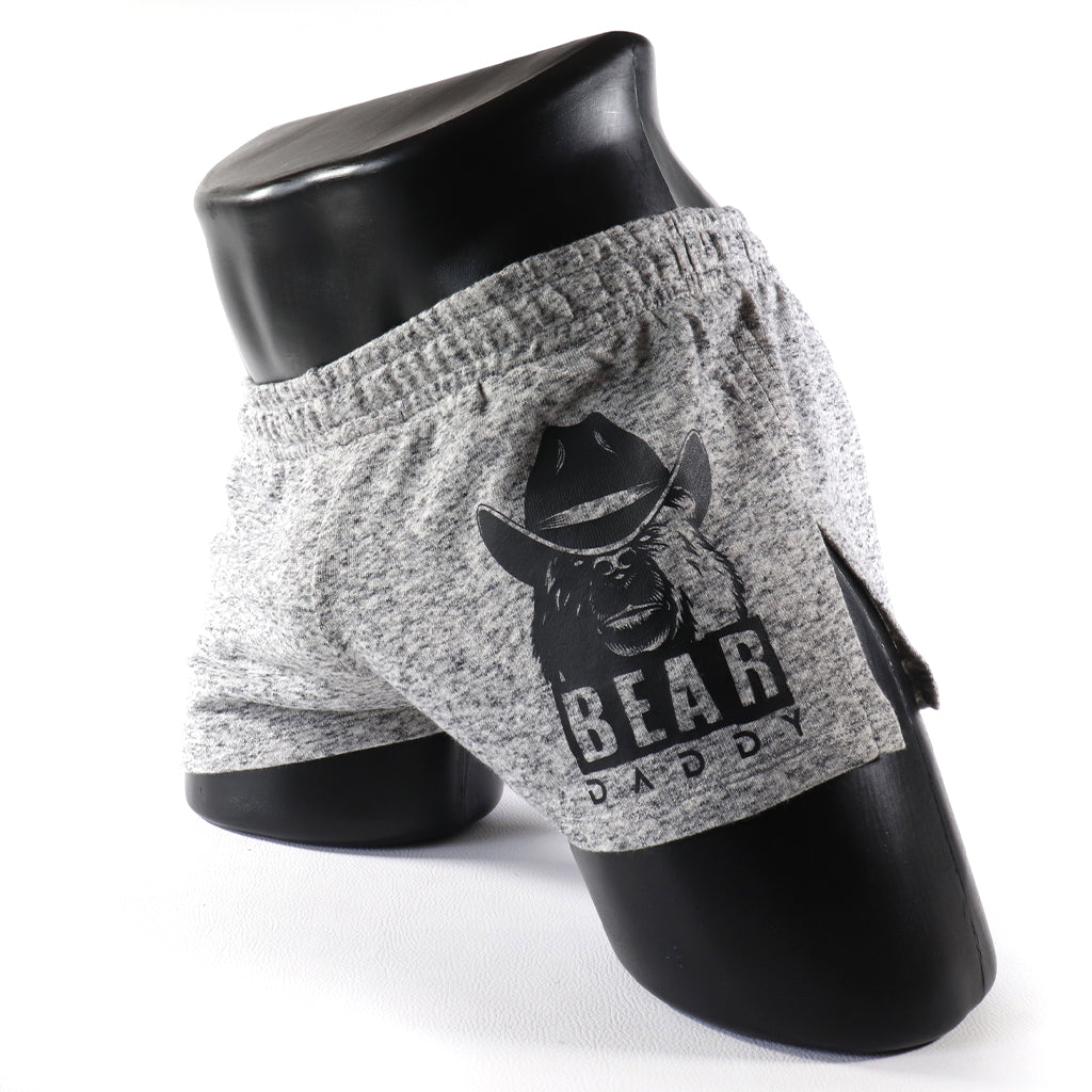 Mini - Short de Sport gris
Mini short de sport transparent noir avec design contrasté, créé par Omar Enrique Paris – mode masculine, vêtements sportifs et style audacieux.
Keywords: short sport homme, short transparent, mode masculine, Omar Enrique Paris