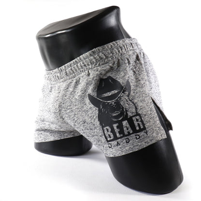 Mini - Short de Sport gris
Mini short de sport transparent noir avec design contrasté, créé par Omar Enrique Paris – mode masculine, vêtements sportifs et style audacieux.
Keywords: short sport homme, short transparent, mode masculine, Omar Enrique Paris