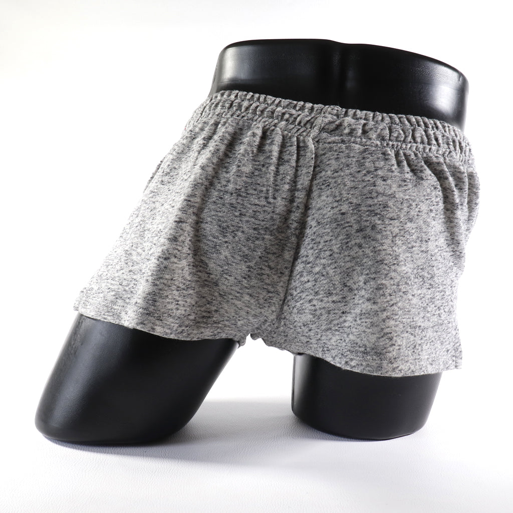 Mini - Short de Sport gris
Mini short de sport transparent noir avec design contrasté, créé par Omar Enrique Paris – mode masculine, vêtements sportifs et style audacieux.
Keywords: short sport homme, short transparent, mode masculine, Omar Enrique Paris