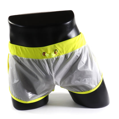 Mini - Short de Sport Transparent – Noir
Mini short de sport transparent noir avec design contrasté, créé par Omar Enrique Paris – mode masculine, vêtements sportifs et style audacieux.
Keywords: short sport homme, short transparent, mode masculine, Omar Enrique Paris