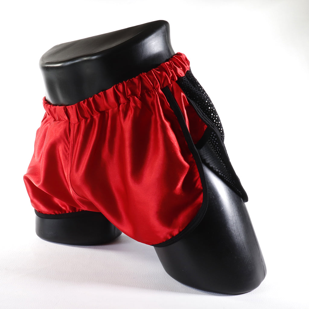 Mini - Short de Sport Transparent – Noir
Mini short de sport transparent noir avec design contrasté, créé par Omar Enrique Paris – mode masculine, vêtements sportifs et style audacieux.
Keywords: short sport homme, short transparent, mode masculine, Omar Enrique Paris