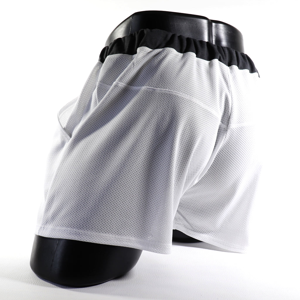 Mini - Short  -  Transparent – Noir - gris - blanc - jaune
Mini short de sport transparent noir avec design contrasté, créé par Omar Enrique Paris – mode masculine, vêtements sportifs et style audacieux.
Keywords: short sport homme, short transparent, mode masculine, Omar Enrique Paris