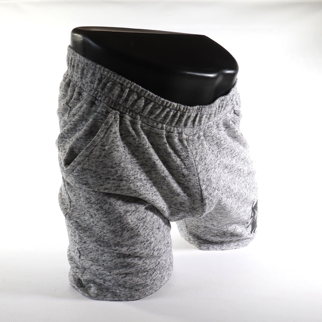 Mini - Short en Simili-Cuir Noir
Mini short en simili-cuir noir avec côtés ouverts, créé par Omar Enrique Paris – mode masculine audacieuse et vêtements sportifs fetish.
short simili cuir homme, short fetish, Omar Enrique Paris