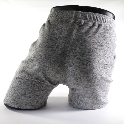 Mini - Short en Simili-Cuir Noir
Mini short en simili-cuir noir avec côtés ouverts, créé par Omar Enrique Paris – mode masculine audacieuse et vêtements sportifs fetish.
short simili cuir homme, short fetish, Omar Enrique Paris