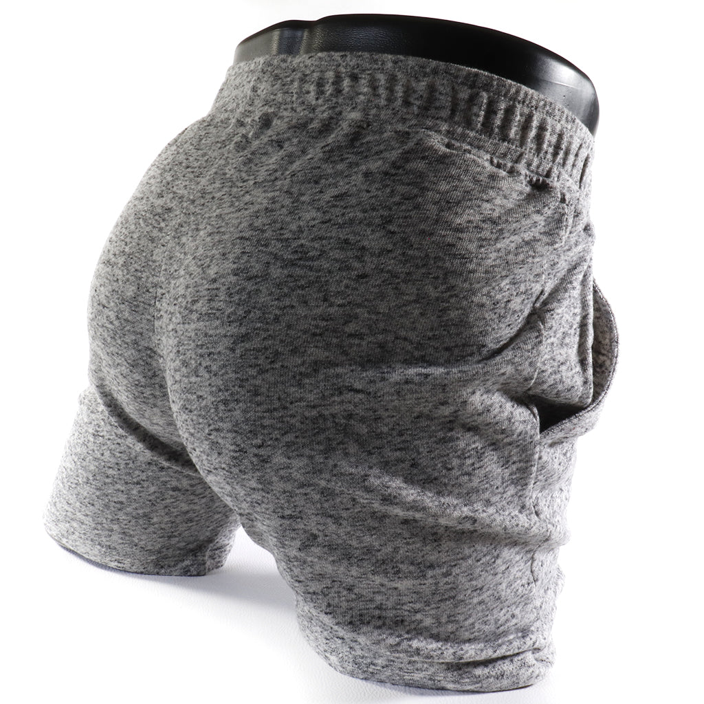 Mini - Short en Simili-Cuir Noir
Mini short en simili-cuir noir avec côtés ouverts, créé par Omar Enrique Paris – mode masculine audacieuse et vêtements sportifs fetish.
short simili cuir homme, short fetish, Omar Enrique Paris