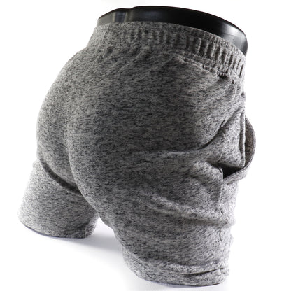 Mini - Short en Simili-Cuir Noir
Mini short en simili-cuir noir avec côtés ouverts, créé par Omar Enrique Paris – mode masculine audacieuse et vêtements sportifs fetish.
short simili cuir homme, short fetish, Omar Enrique Paris