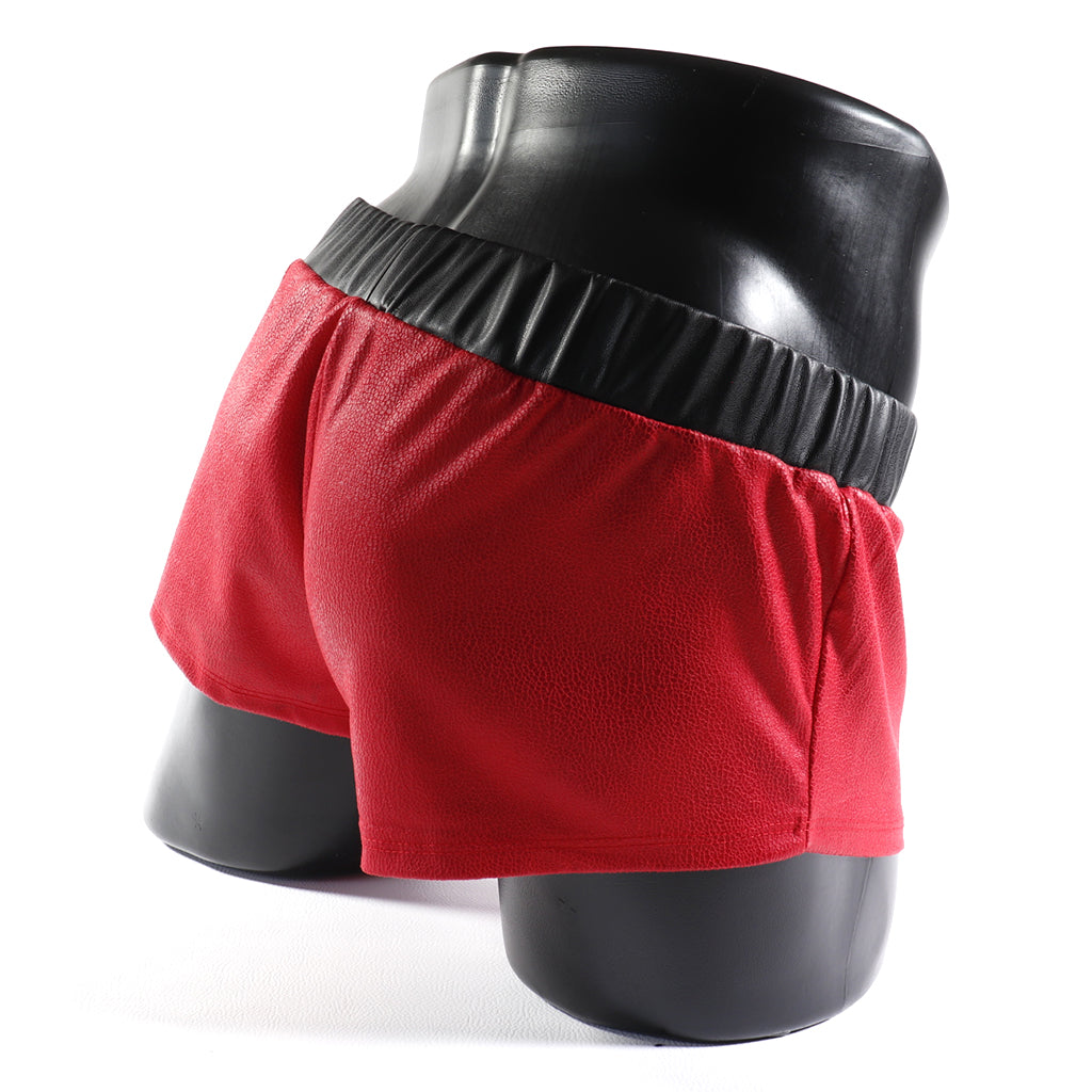 Mini - Short en Simili-Cuir Noir
Mini short en simili-cuir noir avec côtés ouverts, créé par Omar Enrique Paris – mode masculine audacieuse et vêtements sportifs fetish.
Keywords: short simili cuir homme, short fetish, Omar Enrique Paris