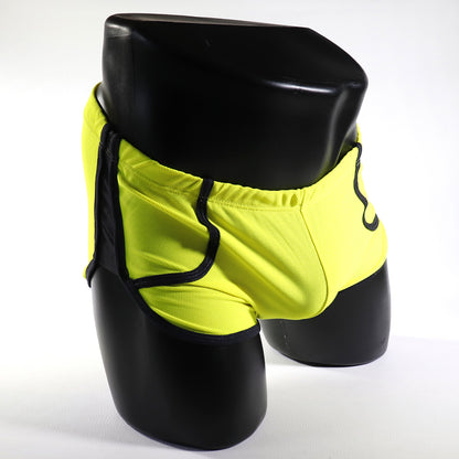 Mini - Short  -  Sport -Transparent – Noir - gris - blanc - jaune
Mini short de sport transparent noir avec design contrasté, créé par Omar Enrique Paris – mode masculine, vêtements sportifs et style audacieux.
Keywords: short sport homme, short transparent, mode masculine, Omar Enrique Paris