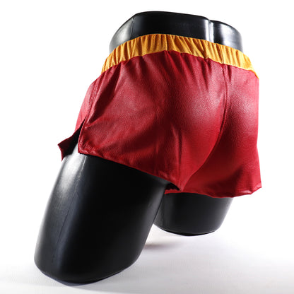 Mini - Short en Simili-Cuir Noir
Mini short en simili-cuir noir avec côtés ouverts, créé par Omar Enrique Paris – mode masculine audacieuse et vêtements sportifs fetish.
Keywords: short simili cuir homme, short fetish, Omar Enrique Paris