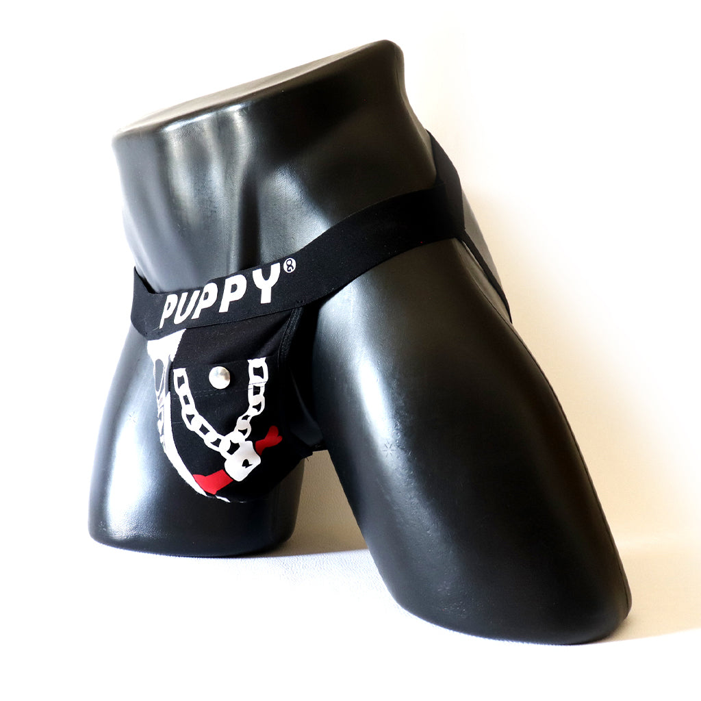 Jockstrap Puppy – Édition Spéciale
Jockstrap Puppy en coton élastique noir avec poche intégrée, conçu par Omar Enrique Paris – sous-vêtements masculins sportifs et fetish.
Keywords: jockstrap homme, jockstrap puppy, sous-vêtements fetish, Omar Enrique Paris