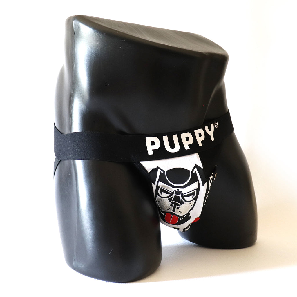 Jockstrap Puppy – Édition Spéciale
Jockstrap Puppy en coton élastique noir avec poche intégrée, conçu par Omar Enrique Paris – sous-vêtements masculins sportifs et fetish.
Keywords: jockstrap homme, jockstrap puppy, sous-vêtements fetish, Omar Enrique Paris